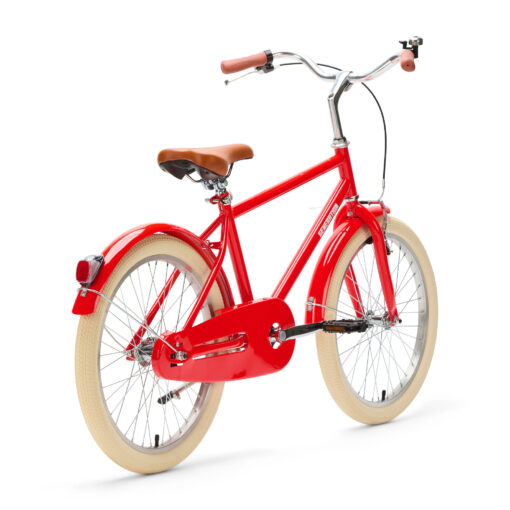 De Generation Pure 20 inch Rood is een stijlvolle en minimalistische jongensfiets voor kinderen van 6 tot 8 jaar. Met een stevig frame, verstelbaar zadel en comfortabele zithouding biedt deze fiets veiligheid en plezier bij dagelijks gebruik. Ook verkrijgbaar in groen en blauw, perfect voor school en speelavonturen.