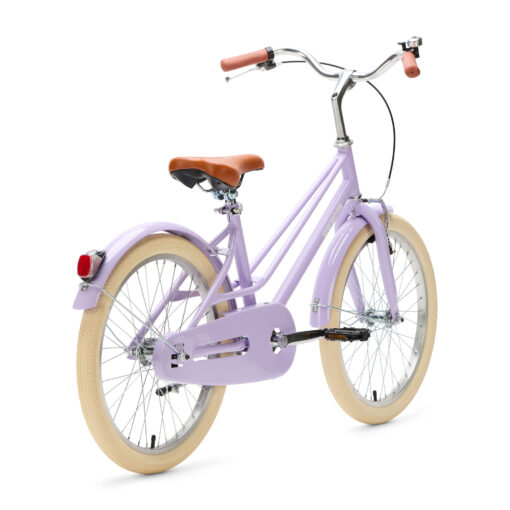 De Generation Primo 20 inch Lila is een basic maar stijlvolle kinderfiets voor kinderen van 6 tot 8 jaar. Het stevige frame, de comfortabele zithouding en de verstelbare zadelhoogte maken deze fiets perfect voor dagelijks gebruik.